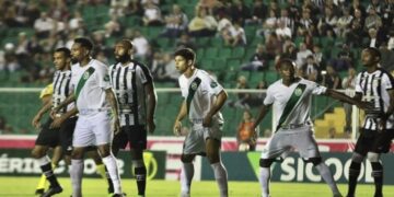 Figueirense vence o Altos por 4 a 1 e conquista primeira vitória na série C