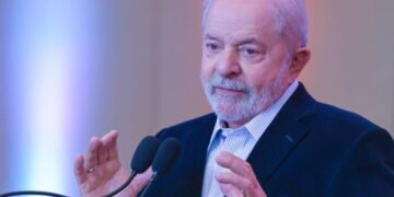 Lula se recupera da covid e retoma viagens pelo Brasil