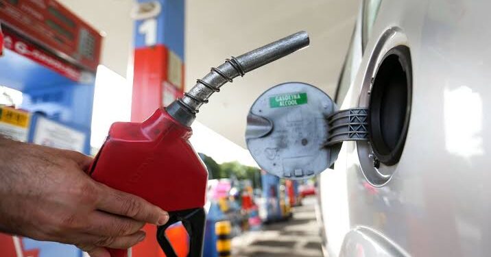 Brasil segue com preço da gasolina acima do mercado internacional