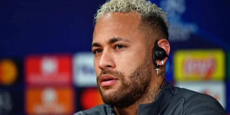 Ministério Público da Espanha pede a prisão de Neymar