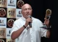 Joelton Cunha vence o prêmio de empreendedor do ano