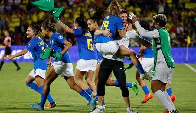 Seleção Brasileira Feminina é campeã da Copa América após vencer Colômbia