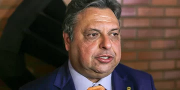 Júlio Arcoverde critica demora do Governo para reduzir alíquota do ICMS