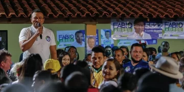 Capitão Fábio Abreu inaugura comitê em Teresina e apresenta propostas