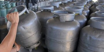 Petrobras anuncia redução no preço do gás de cozinha