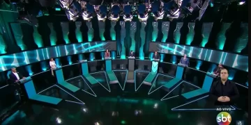 Lula não comparece a debate do SBT e vira alvo dos adversários