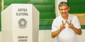 Wellington Dias é eleito senador no Piauí