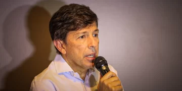 Fundador do partido Novo, João Amôedo declara voto em Lula