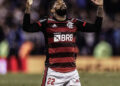Nos pênaltis, Flamengo vence Corinthians e leva Copa do Brasil
