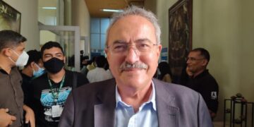 Após 32 anos de mandatos, Átila Lira anuncia fim das disputas eleitorais