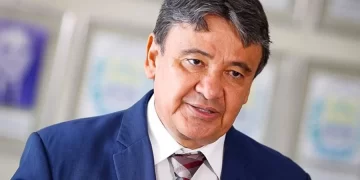 Salário mínimo pode ter em torno de 2% de ganho real em 2023, diz W. Dias
