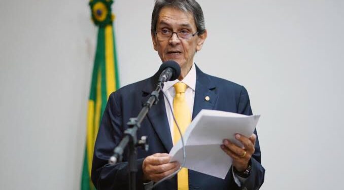 Após atirar na PF, Roberto Jefferson se declara preso político