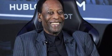 Pelé não responde mais à quimioterapia e está sob cuidados paliativos