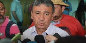 Lula anuncia Wellington Dias como ministro do Desenvolvimento Social