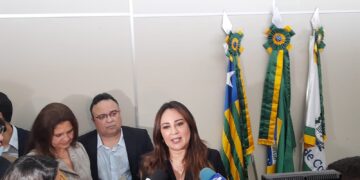 Rejane Dias é empossada conselheira do Tribunal de Contas do Piauí