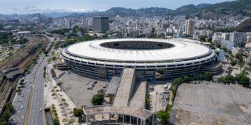 Avenida que dá acesso ao Maracanã terá o nome de Pelé