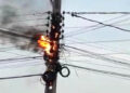 Curto-circuito provoca incêndio em um poste no centro de José de Freitas