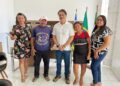 Prefeito de José de Freitas recebe educadores para dialogar sobre rateio do Fundeb