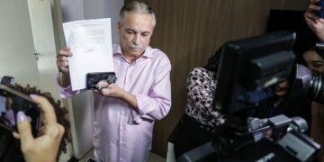 Robert Rios vai à Câmara e denuncia irregularidades na gestão de Dr. Pessoa