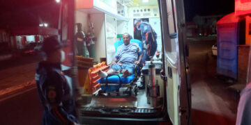 Mototaxista fica ferido durante acidente de trânsito no centro de José de Freitas