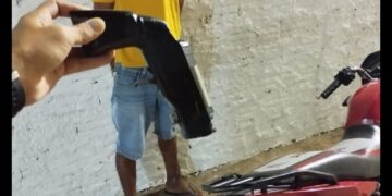 Homem com arma de fabricação caseira é preso em José de Freitas