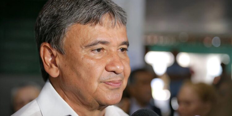 Wellington Dias afirma que 2,5 milhões de pessoas recebem Bolsa Família ilegalmente