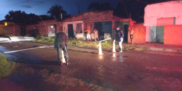 Ventania durante chuva causa estragos e prejuízo em José de Freitas