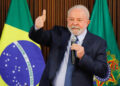Lula confirma aumento do salário mínimo para R$ 1,320 em maio
