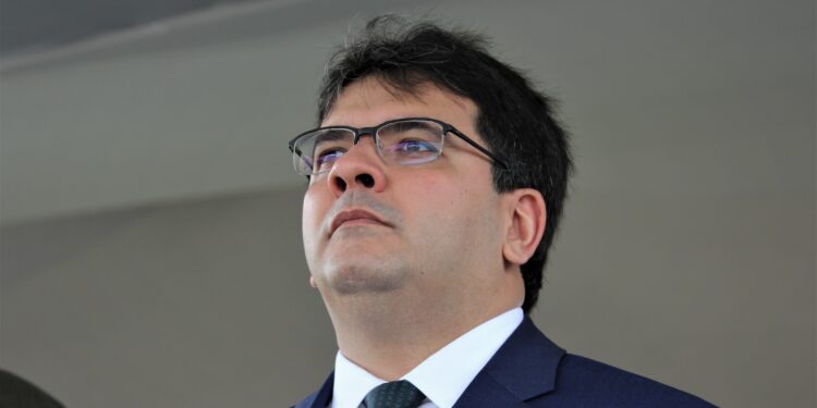 Governo define piso salarial dos professores em R$ 4.420,55 no Piauí