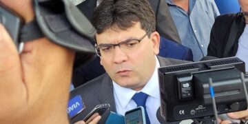 Assembleia autoriza viagem do governador Rafael Fonteles à Estônia e Portugal
