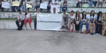 Família realiza vigília no dia do aniversário do estudante João Pedro