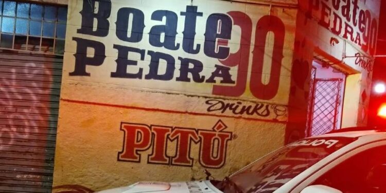 Homem morre após sofrer infarto dentro de cabaré no Centro de Teresina
