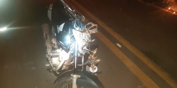 Homem morre após bater motocicleta contra vaca no interior do Piauí