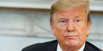 Trump vira 1º ex-presidente dos EUA réu em caso criminal e alega inocência