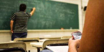 Governo do Piauí convoca mais 350 professores substitutos