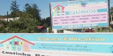 Professor de Joinville é denunciado após apoiar ataque a creche em SC