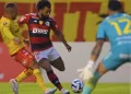 De virada, Flamengo é derrotado na estreia da Libertadores