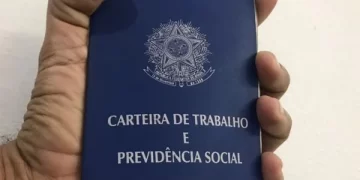 Câmara aprova projeto que prevê salários iguais para homens e mulheres