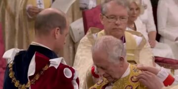 Rei Charles III e rainha Camilla são coroados na Inglaterra