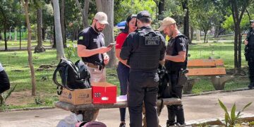 Operação fecha praça da Bandeira contra o roubo de celulares em Teresina