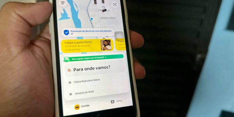 Motoristas de aplicativos realizam paralisação nesta segunda-feira (15) no Piauí