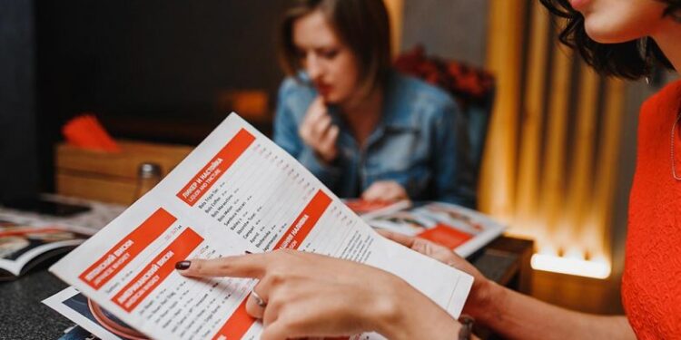 Projeto de lei obriga restaurantes a disponibilizar cardápios impressos no Piauí
