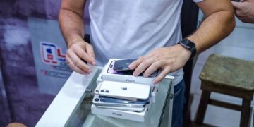 Mais de 100 celulares roubados são recuperados pela polícia apenas este mês em Teresina