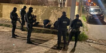 Grupo é preso após arrombar agência da Caixa Econômica Federal no Piauí