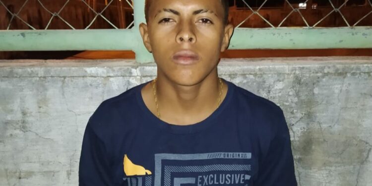 Jovem é morto a tiros em terreiro no Piauí; vítima possuía extensa ficha criminal