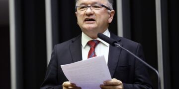 Merlong Solano confirma que pode disputar eleições para a prefeitura de Teresina