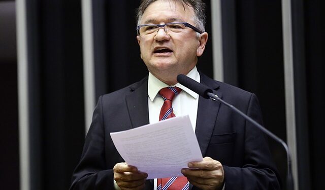 Merlong Solano confirma que pode disputar eleições para a prefeitura de Teresina