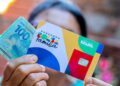 Bolsa Família paga valor extra e benefício passa para R$ 705