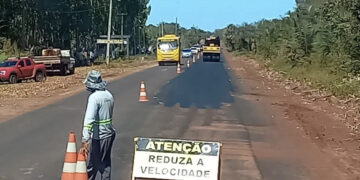 Empresa inicia pavimentação asfáltica de trecho em obra da PI-113