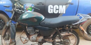 Guarda municipal recupera motocicleta furtada em José de Freitas